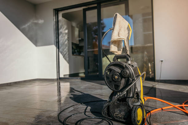 Best Sign and Awning Cleaning  in Trowbridge Park, MI